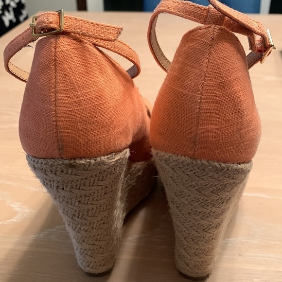 GLO jeans Platform Wedge crazy high peep toe shoes! Size 9 some wear on soles - Picture 4 of 10